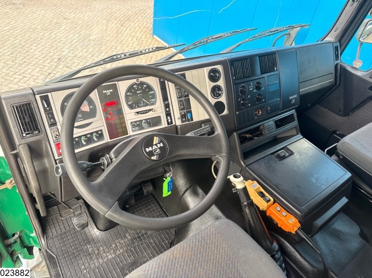 MAN 37 414
